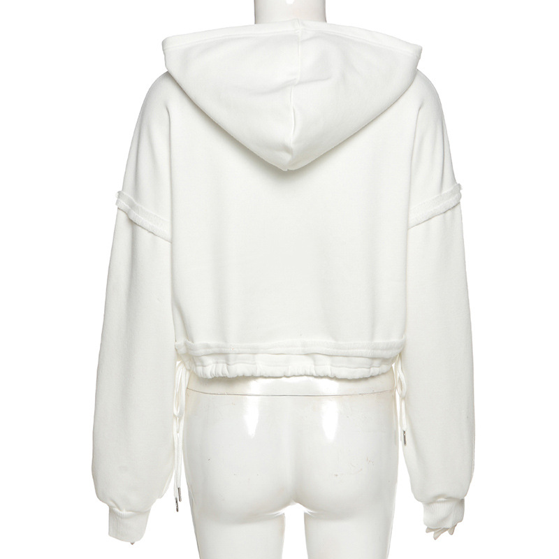 Áo Croptop Tay Dài Hoạ Tiết Thỏ Đáng Yêu Cho Nữ