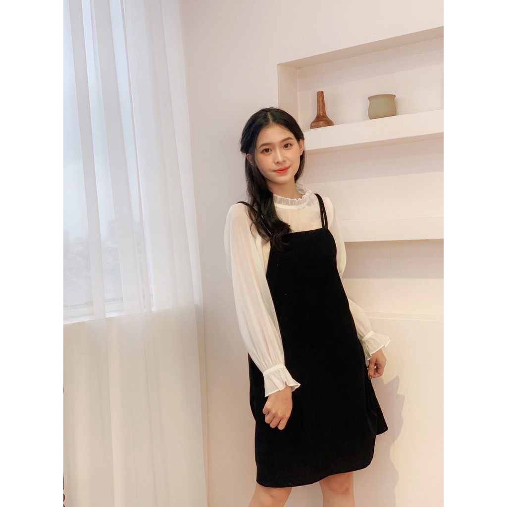 Váy yếm dài Friday thiết kế chất liệu nhung tăm nơ dây