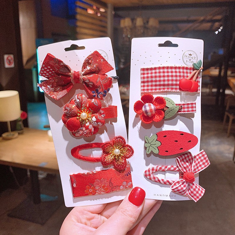 Kẹp tóc họa tiết trái cây xinh xắn cho bé gái