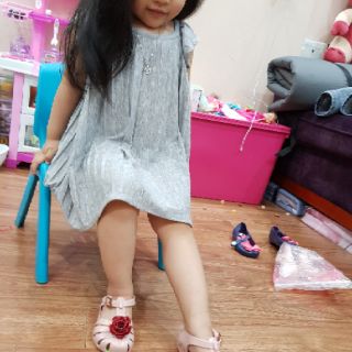 giầy nhựa nơ cho bé