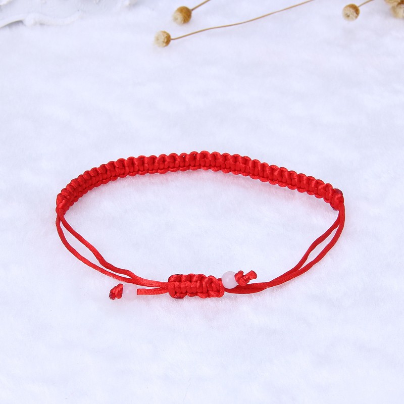 Vòng đeo tay dây bện màu đỏ hai đầu xỏ hạt