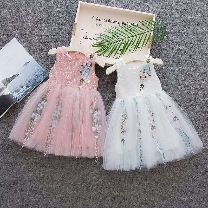 Đầm bé gái thêu hoa phối lưới