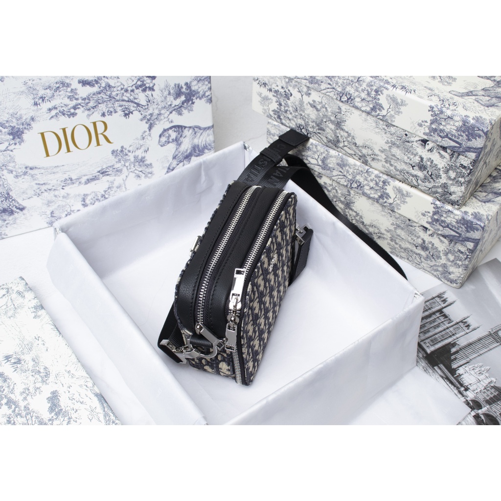Túi đeo chéo nam cá tính DIOR CD da thật cùng vải canvas trẻ trung