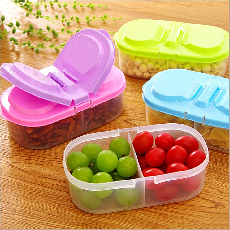 Set 2 món gồm hộp bảo quản thực phẩm trong tủ lạnh và nĩa tiện dụng