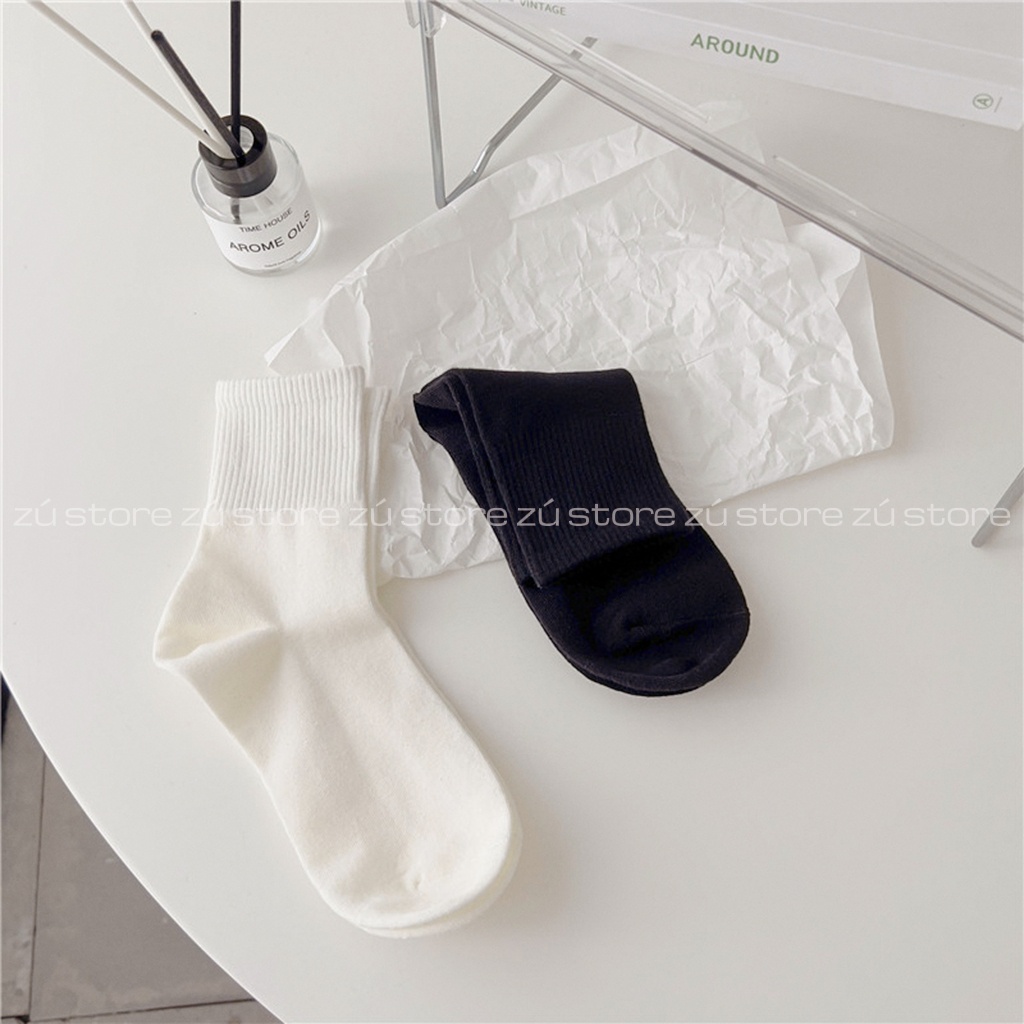 Vớ cổ trung trắng đen