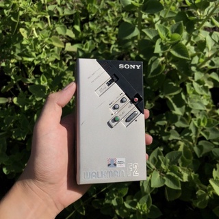 Máy cassette sony wm-f2