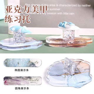 Đế gắn móng tập vẽ sang chảnh
