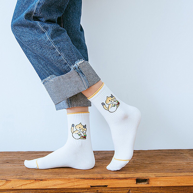 Tất vỡ nữ cổ cao trắng hình mèo con cute chất vải cotton đẹp phong cách Hàn Quốc