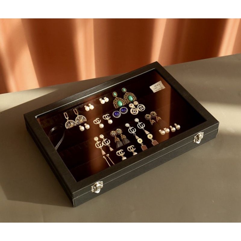 Hộp đựng trang sức nhung sang trọng