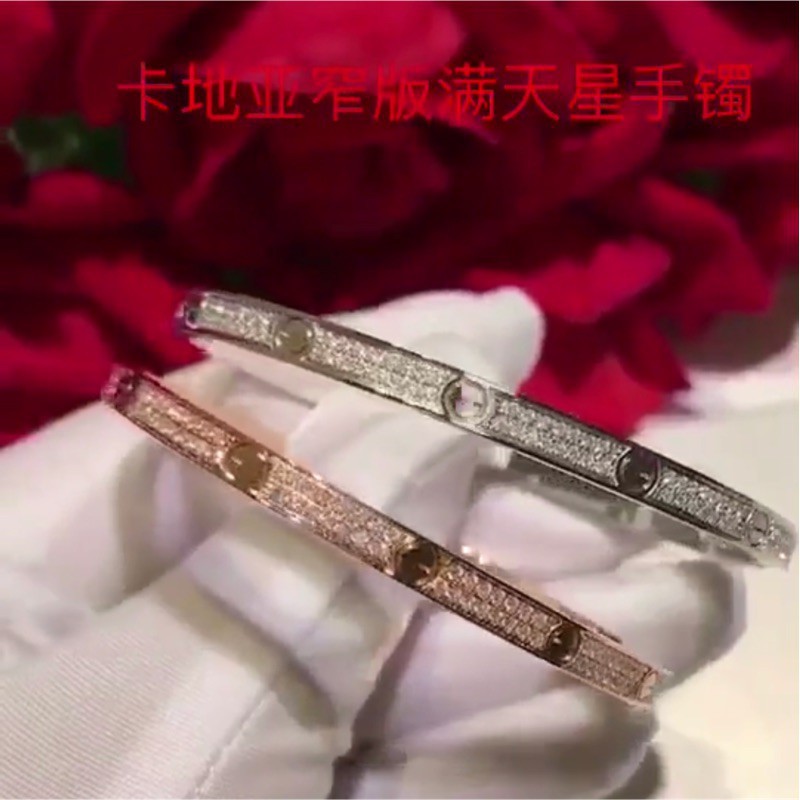 CARTIER Vòng Tay Hợp Kim Đính Đá Nhân Tạo Thời Trang