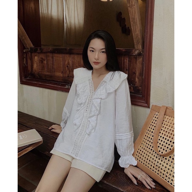 Áo đũi bèo ren Jasmine Blouse