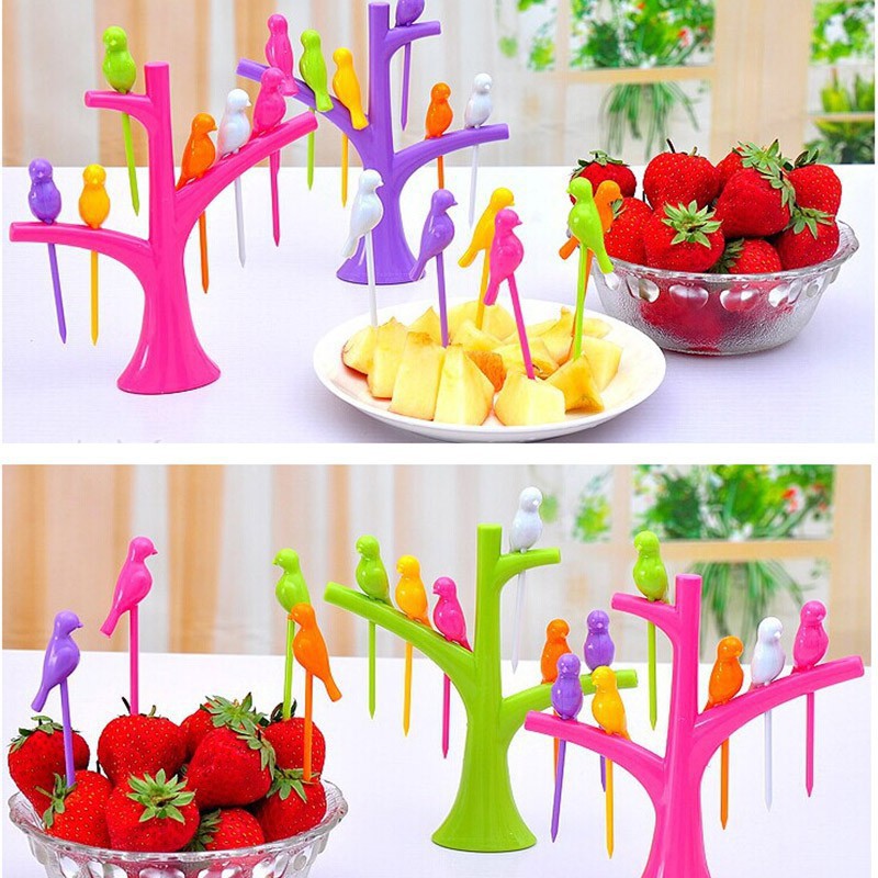 Bộ nĩa trái cây hình chim cắm trên cây bằng nhựa nhiều màu