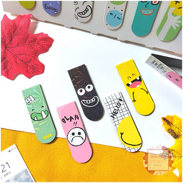 Combo 9 Bookmark Nam Châm Đánh Dấu Sách - Smile (Mẫu Ngẫu Nhiên)