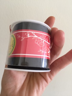 Cuộn chỉ dù chất bóng đỏ ( đen)