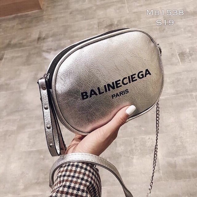 Túi Đeo Chéo QC Siêu Xi b