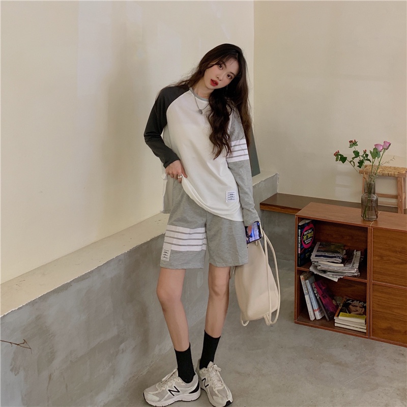 【ZHELIHANGFEI】Set Áo Thun Tay Dài Kẻ Sọc Phối Quần Short Ống Rộng Thời Trang Cá Tính