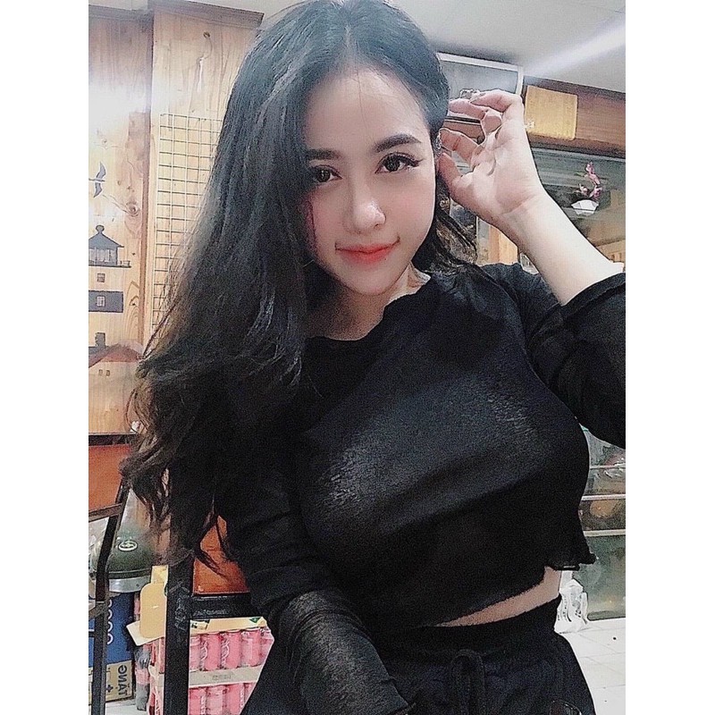 Áo crt giấy dài tay vai nhún