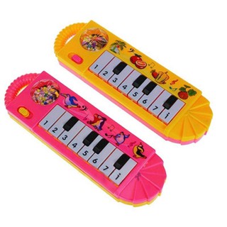 Đồ chơi đàn piano giúp bé phát triển