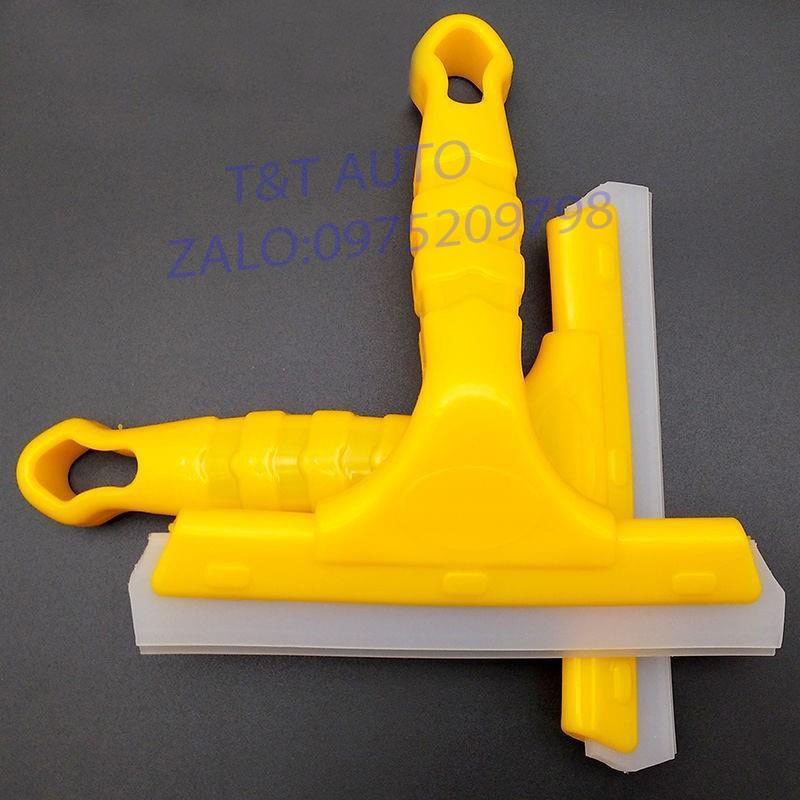 Dụng cụ gạt nước kính cầm tay silicon 2 lớp phale nhỏ gọn, tiện dụng.