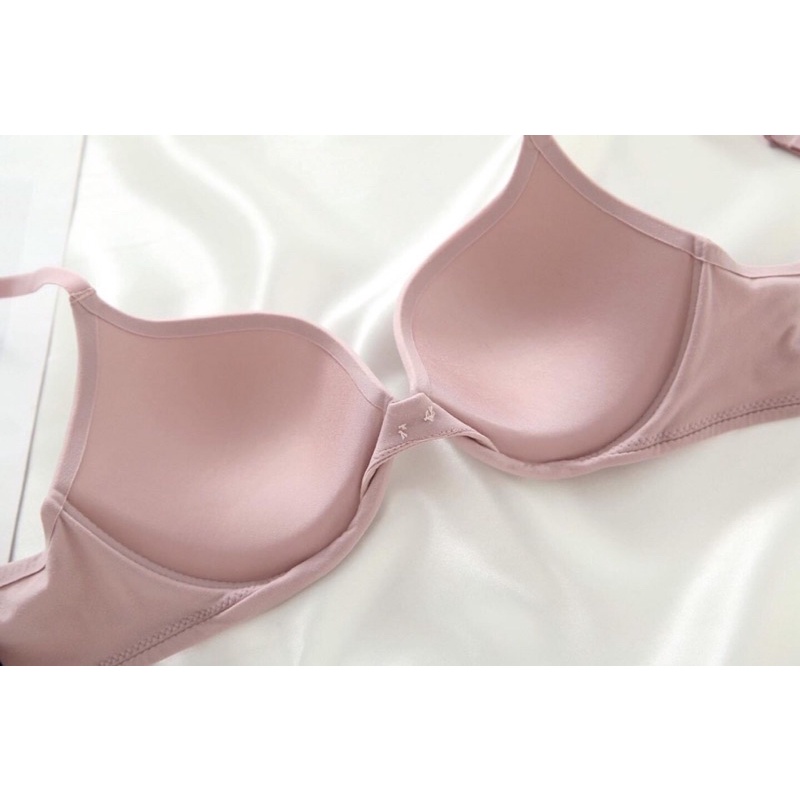 Áo lót trơn cao cấp, gọng ẩn brand VIC