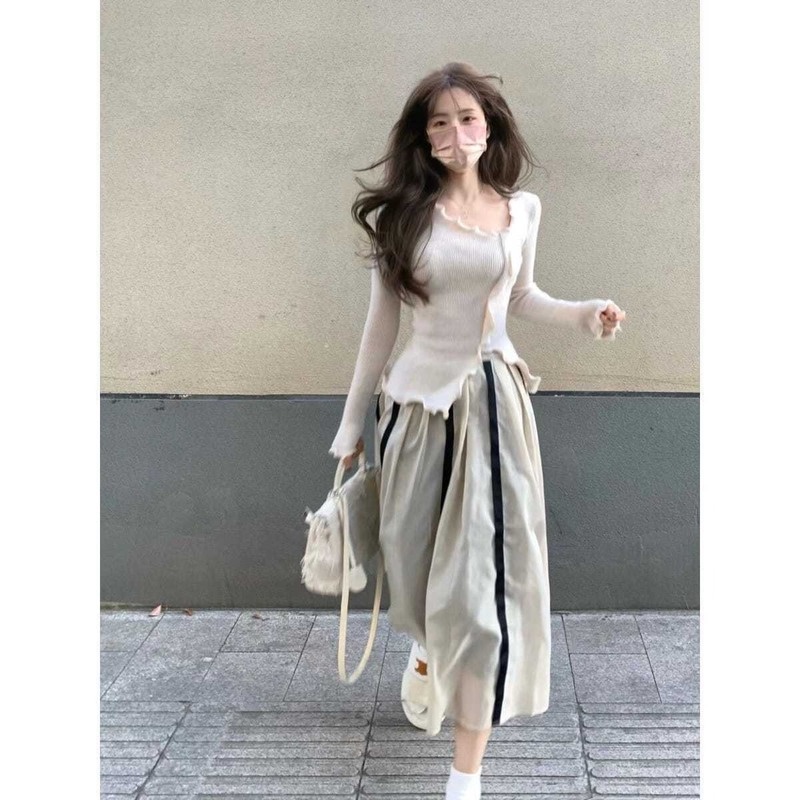 Set Áo Và Chân Váy Thiết Kế Độc Đáo Thời Trang Cho Nữ