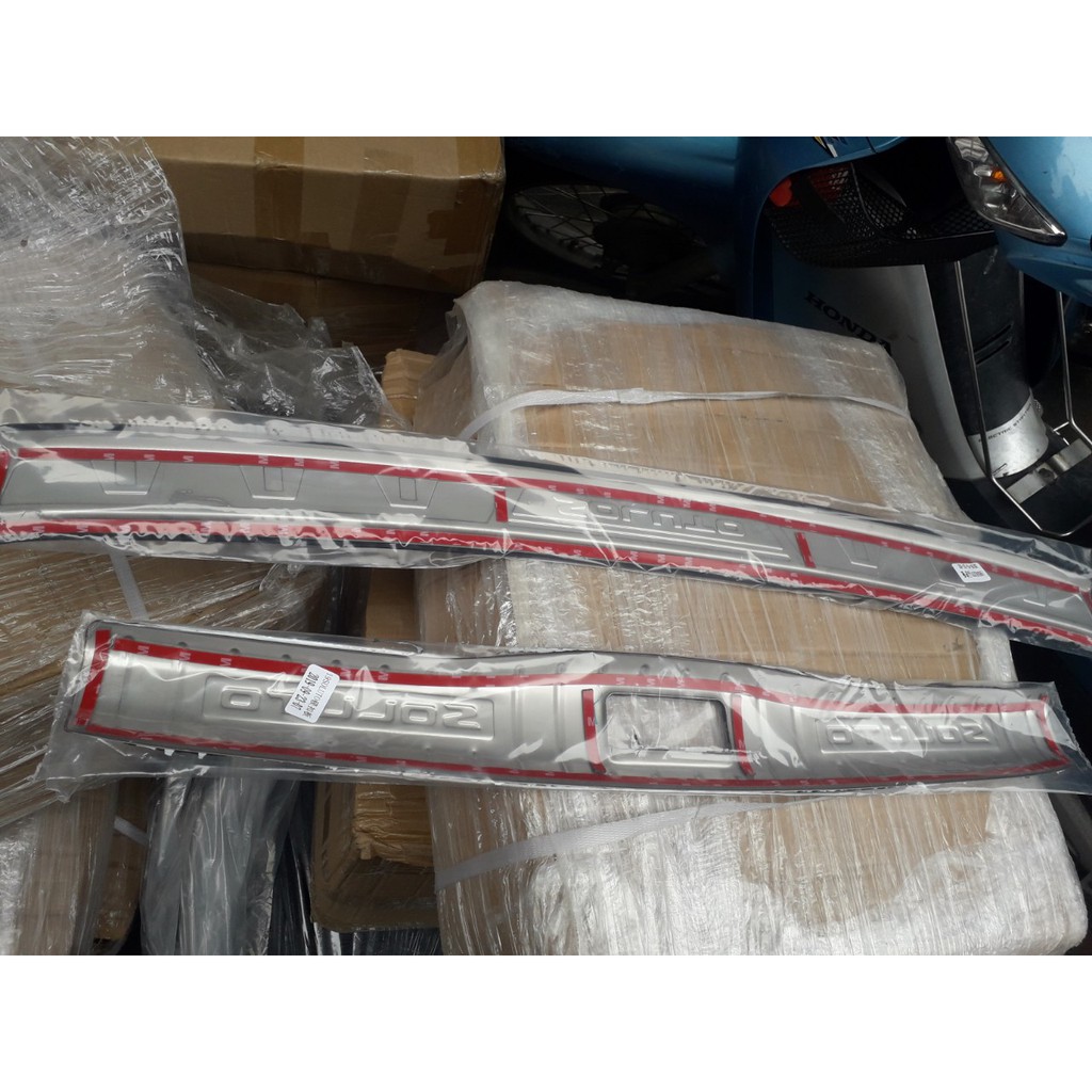 Bộ chống trầy cốp Trong và ngoài inox xe Kia Soluto 2019,2020,2021