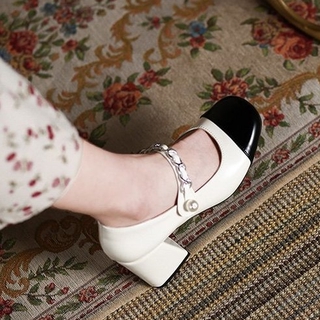 Giày Cao Gót Quai Đính Ngọc Trai Phối Dây Xích Thời Trang Nữ Sành Điệu