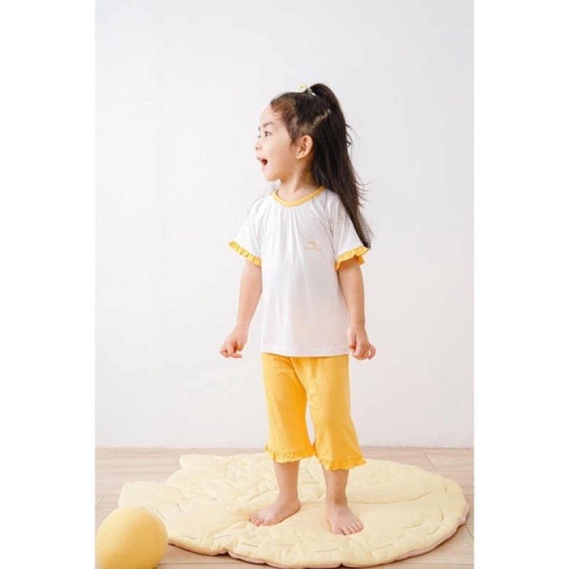 Nous Cài Vai Cộc Petit vàng  (Size 2-3y Đến 5-6y)