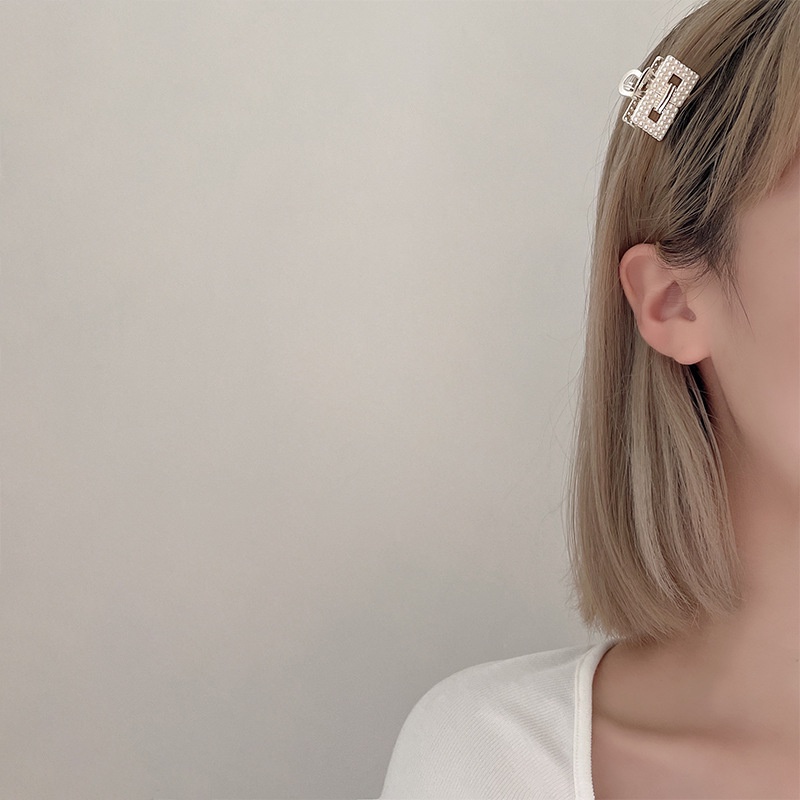 Kẹp Tóc Đính Ngọc Trai Xinh Xắn Cho Nữ