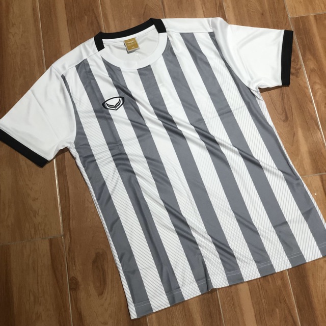 Áo Bóng đá Grand Sport 011-533