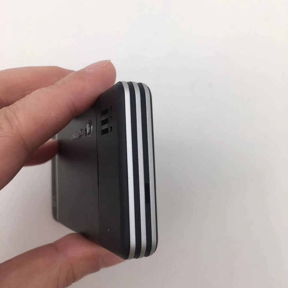 ĐIỆN THOẠI SONY ERICSSON C902 CHÍNH HÃNG