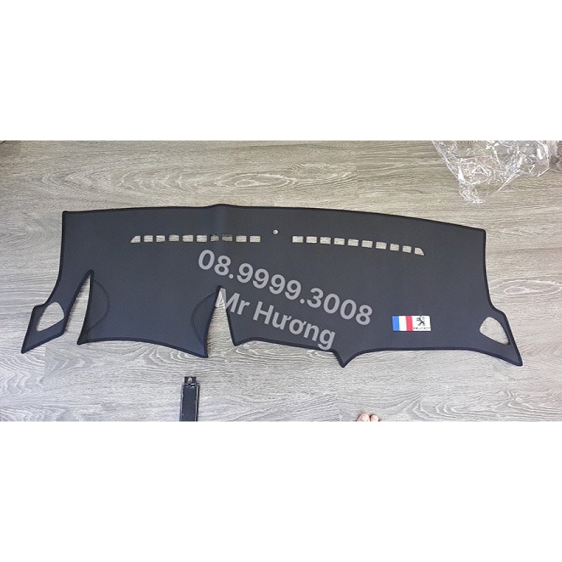 Thảm taplo PEUGEOT 2008 GT, Tấm trải bàn thờ Peugeot, Thảm trải taplo Peugeot