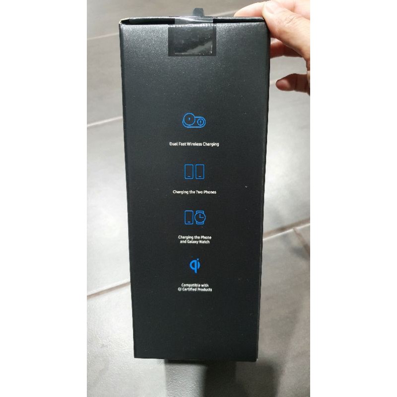 Sạc đôi không dây Samsung Note 9 EP-N6100 mới 100% chưa cắt seal