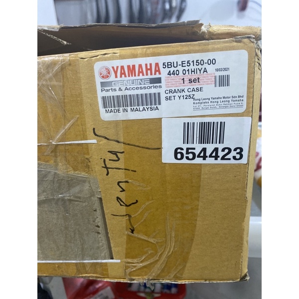 LỐC GIỮA YAZ ZIN HÃNG