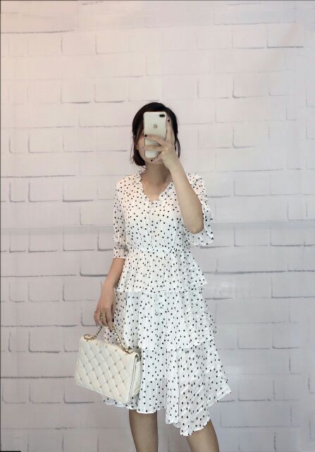 Váy midi vintage chấm bi 3 tầng hàng chuẩn Auth