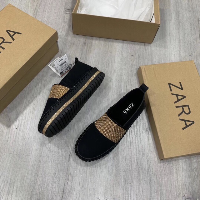 GIÀY SLIPON ZARA