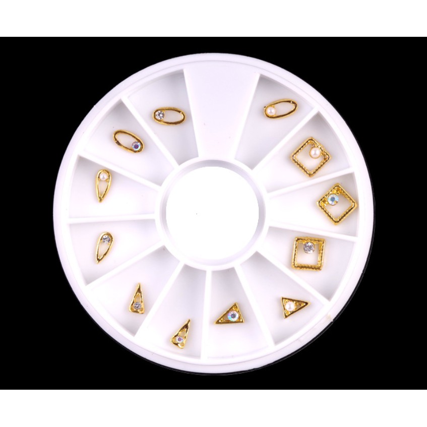 Khay kim loại trang trí móng