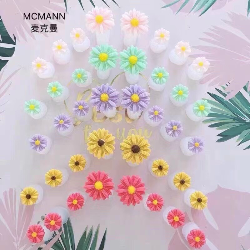 Kẹp tách ngón chân khi làm móng nail mẫu siêu dễ thương