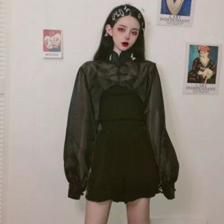 Áo khoác lửng voan cổ tàu