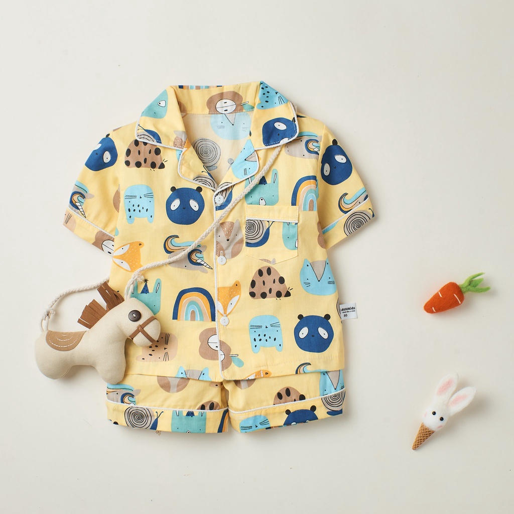 Bộ đồ ngủ pyjama quần đùi áo cộc tay họa tiết dễ thương cho bé BR21002 - MAGICKIDS