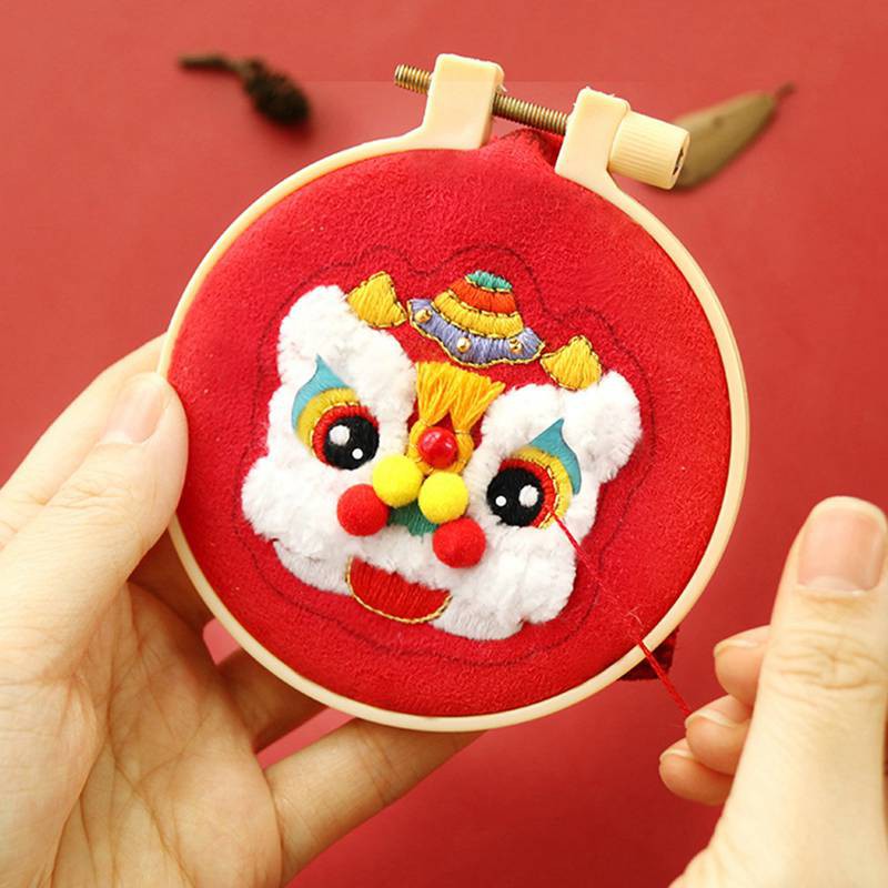 Gói dụng cụ thêu phụ kiện trang trí túi xách DIY | BigBuy360 - bigbuy360.vn