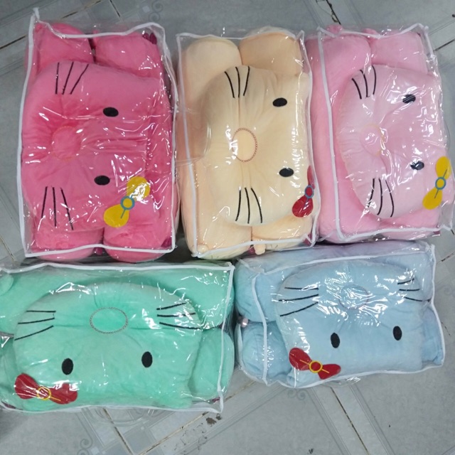 Bộ 2 gối ôm 1 gối nằm lỏm dành cho bé sơ sinh
