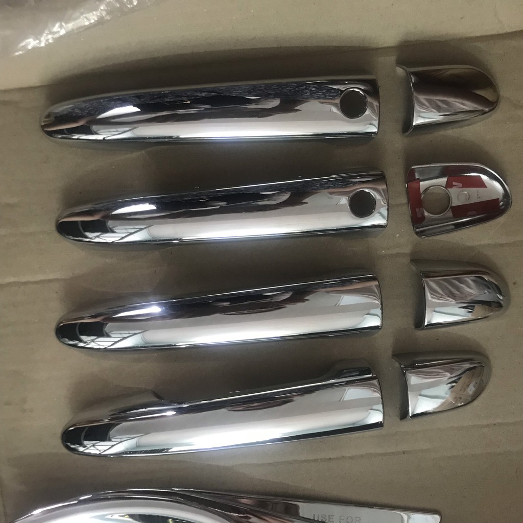 Bộ ốp Tay cửa mạ crom có lỗ từ cho Xe Mazda CX8 2019-2021