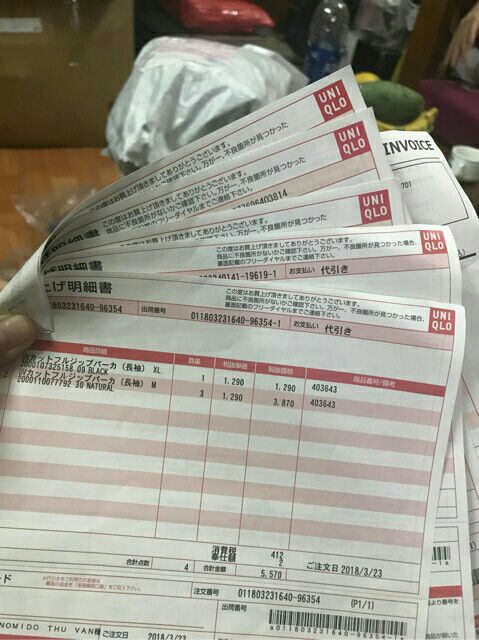 Áo chống nắng Uniqlo UV cut airism | BigBuy360 - bigbuy360.vn