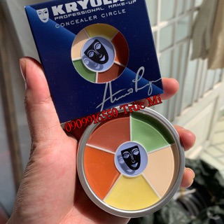 Triệc sắc kem che khuyết điểm Kryolan.