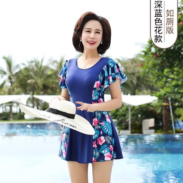 Đồ bơi cho người trung niên váy xanh | BigBuy360 - bigbuy360.vn