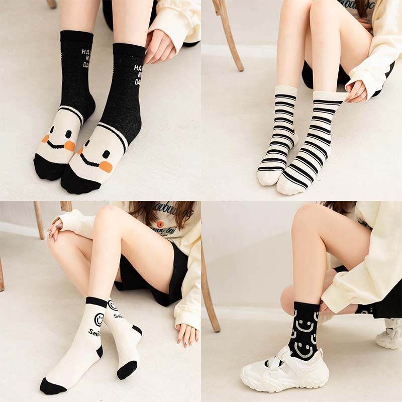 Vớ Cổ Cao Hình Mặt Cười Dễ Thương Cho Nữ JP6