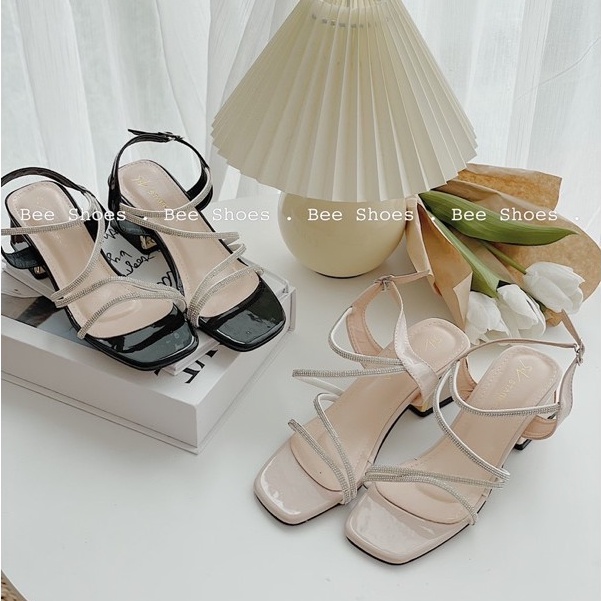 BEESHOES - SANDAL MŨI VUÔNG QUAI NGANG HOẠ TIẾT ĐÁ - SANDAL NỮ MŨI VUÔNG GÓT VUÔNG CAO 5 PHÂN SẴN MÀU ĐEN - KEM 210320