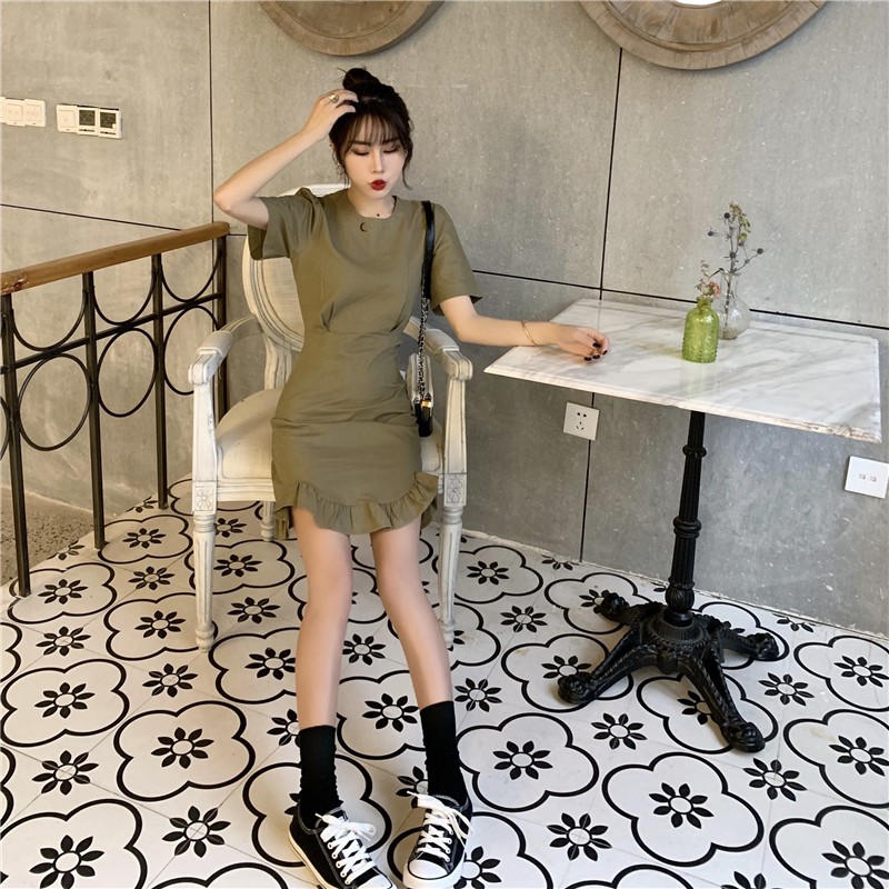 Đầm ngắn tay màu trơn đơn giản thiết kế lưng cao phong cách Hàn Quốc cho nữ | BigBuy360 - bigbuy360.vn