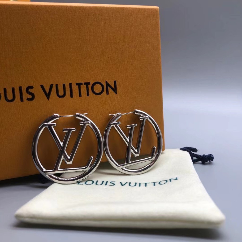 Simple fashion classic earrings 925 sterling silver